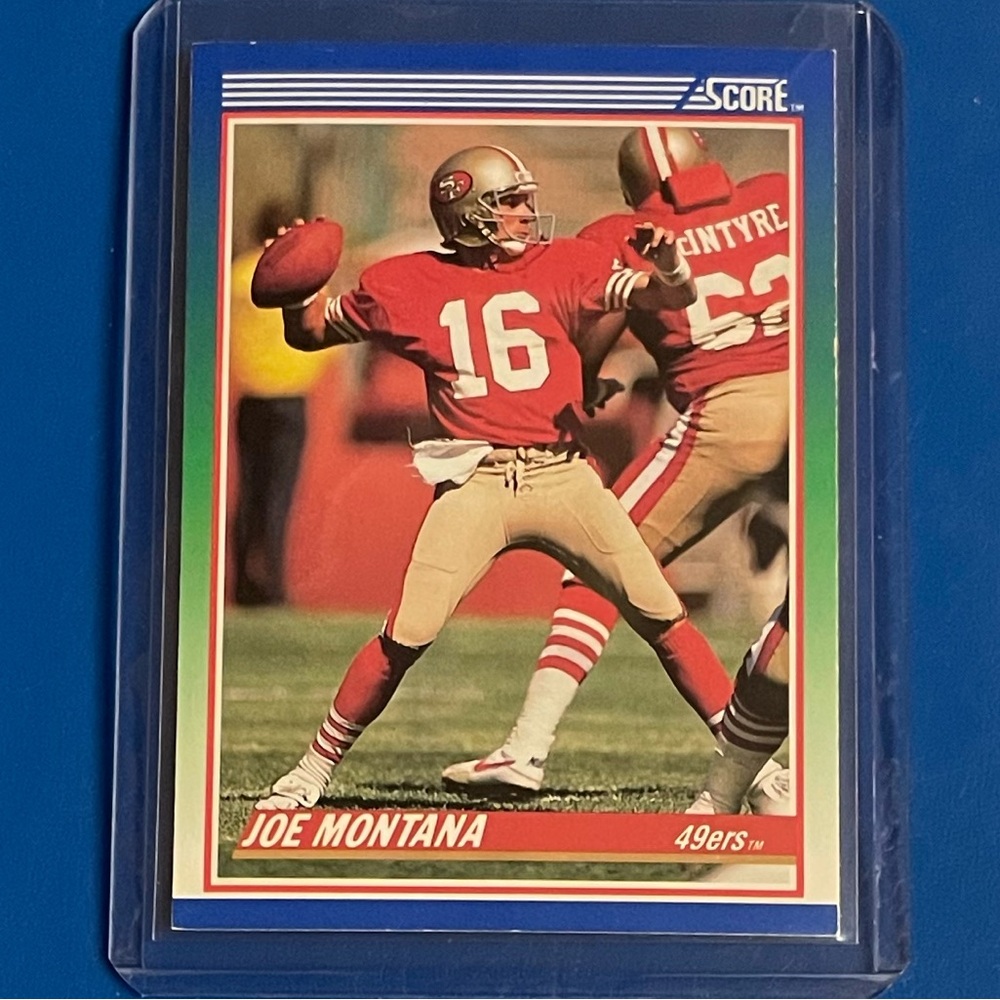 Joe Montana #1 1990 Score Football Trading Card